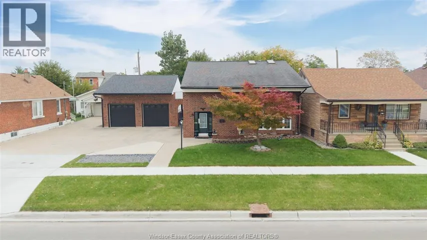 1850 ST LUKE ROAD, Windsor, Ontario N8W3W7