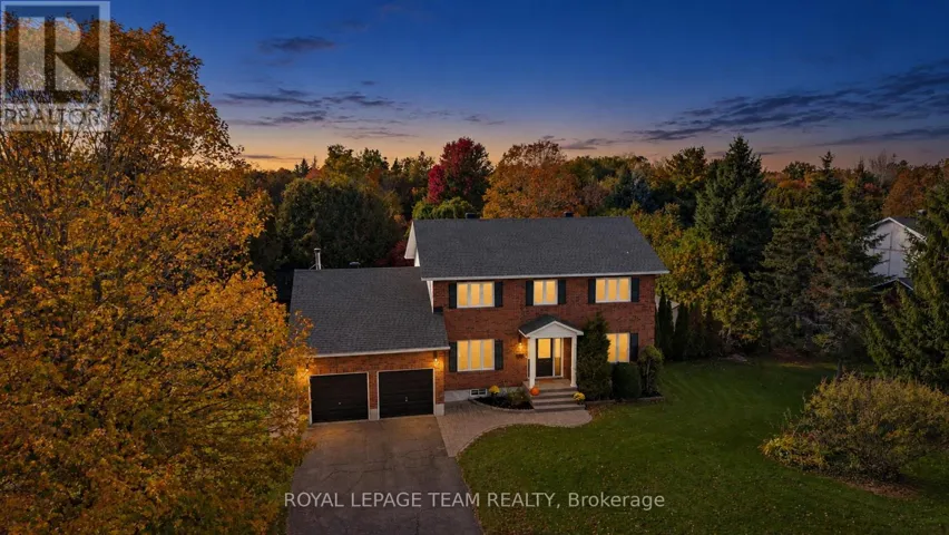 1366 CORNFIELD CRESCENT, Ottawa, Ontario K4P1E6