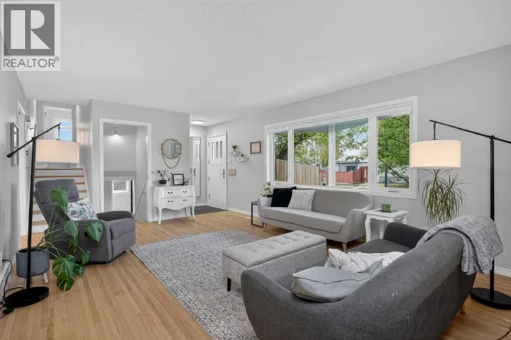 10704 Maplecrest Road SE, Calgary, Alberta T2J1X9