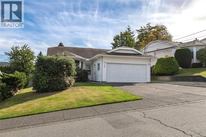 1667 Meadowbrook Dr, Campbell River, British Columbia V9W7E7