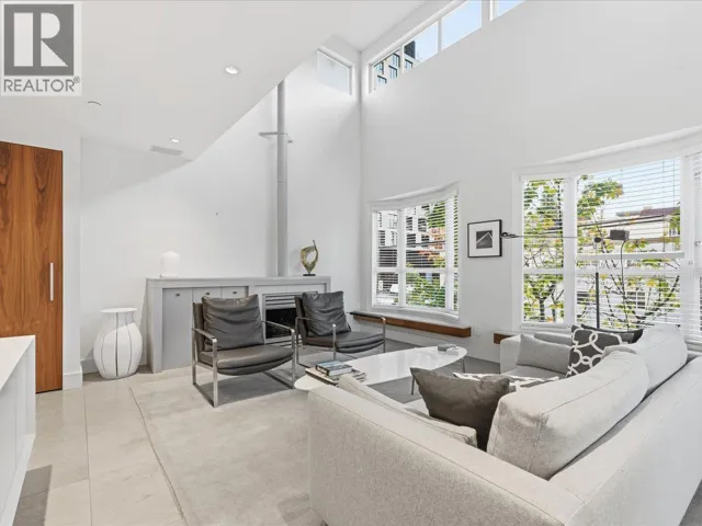 1 2450 ALMA STREET, Vancouver, British Columbia V6R3R7