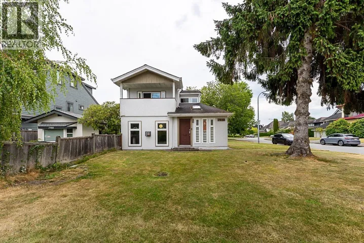 7920 FROBISHER DRIVE, Richmond, British Columbia V7C4N5