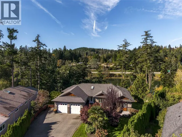 10965 Marti Lane, North Saanich, British Columbia V8L6B3