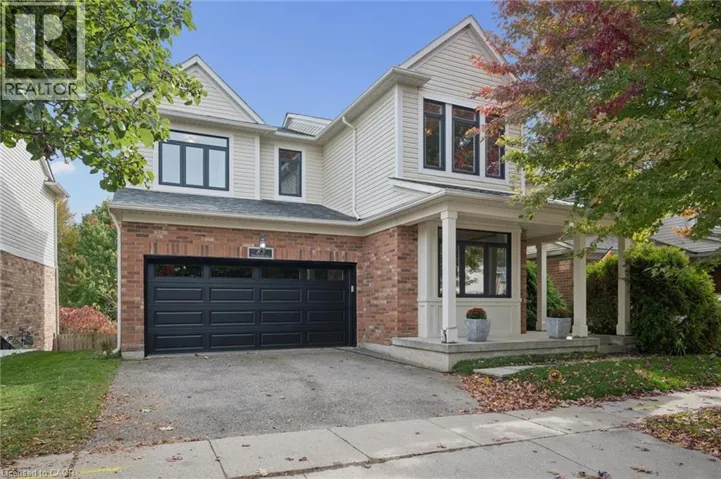 83 GLAZEBROOK Crescent, Cambridge, Ontario N1T2H8