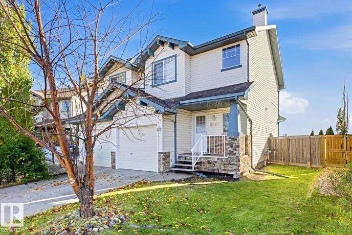9047 SCOTT CR NW, Edmonton, Alberta T6R0E8