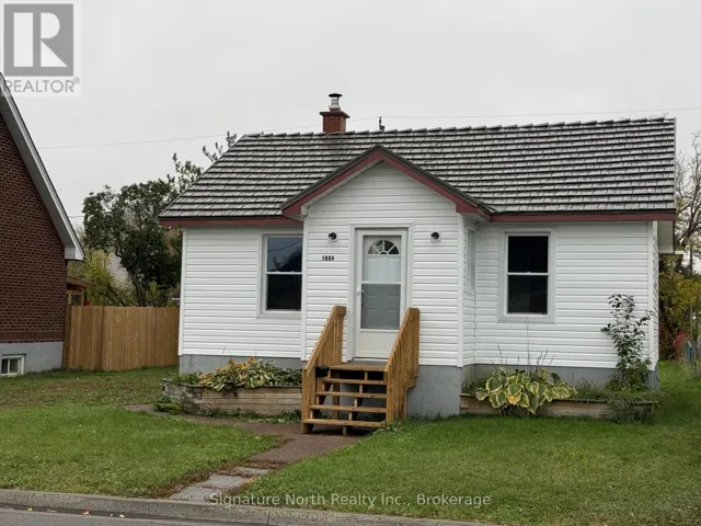 1004 GORE STREET W, Thunder Bay (Westfort), Ontario P7E3T1