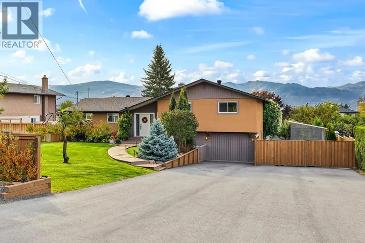 901 Ogden Road, West Kelowna, British Columbia V1Z1P9
