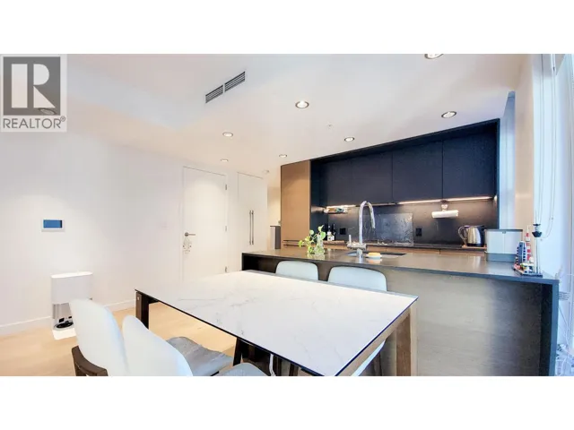 1705 1289 HORNBY STREET, Vancouver, British Columbia V6Z0G7