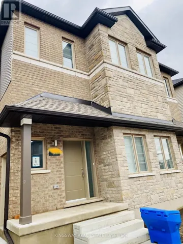 31 - 205 WEST OAK TRAIL, Kitchener, Ontario N2R0R9