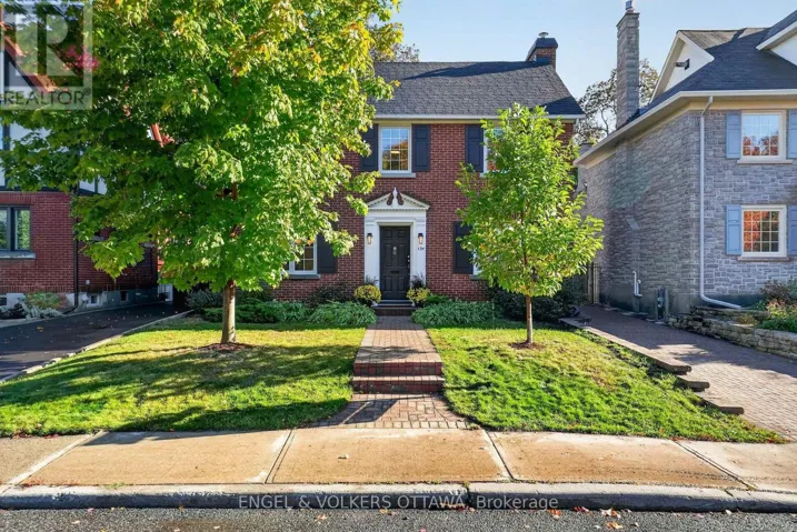 134 KENILWORTH STREET, Ottawa, Ontario K1Y3Z5
