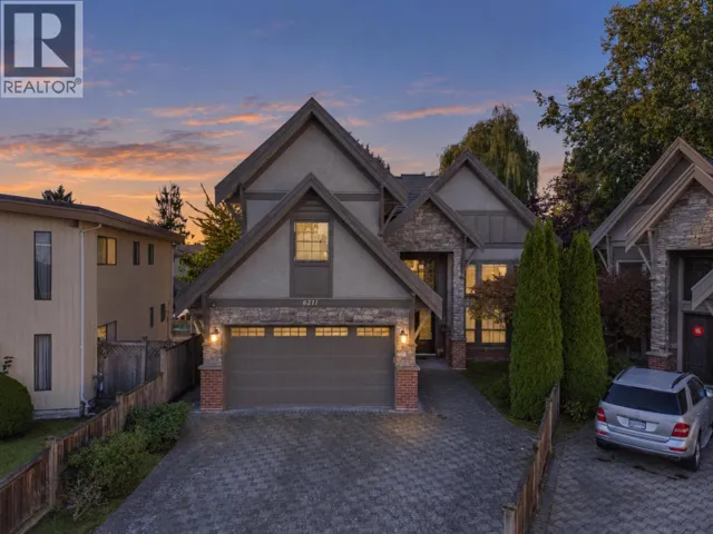 6211 BELLFLOWER DRIVE, Richmond, British Columbia V7C2H7