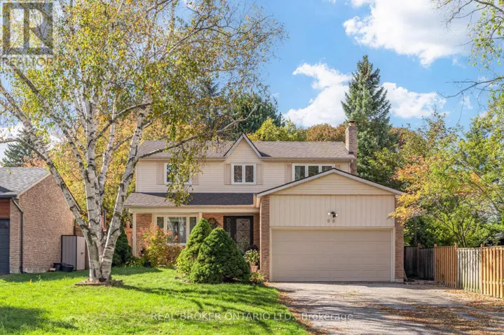 96 RUTLEDGE AVENUE, Newmarket (Huron Heights-Leslie Valley), Ontario L3Y5T4