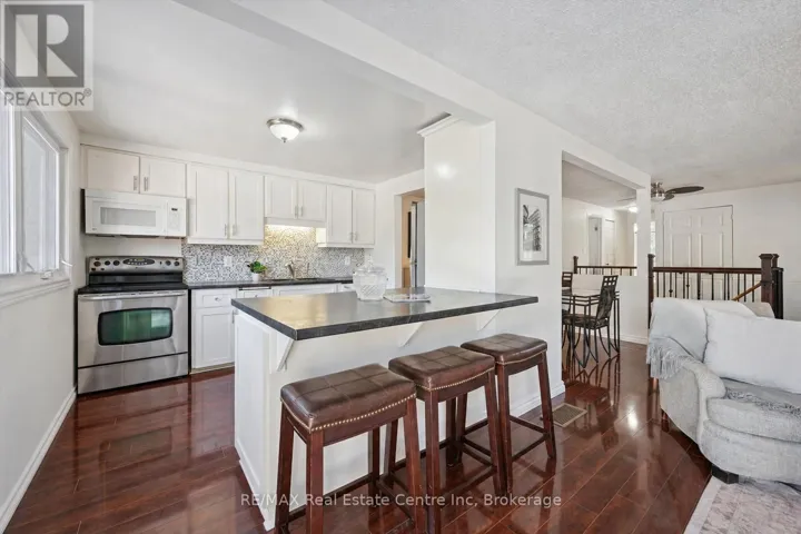 12 MCCARTNEY ROAD, Guelph (Willow West/Sugarbush/West Acres), Ontario N1K1M8