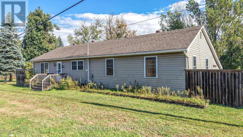 3323 PARK ROAD, Severn (West Shore), Ontario L3V0V9