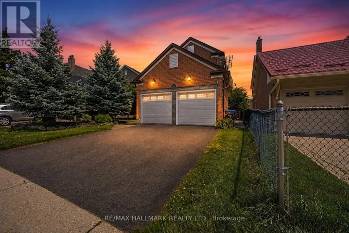 329 KINGSBRIDGE GARDEN CIRCLE, Mississauga (Hurontario), Ontario L5R1K9