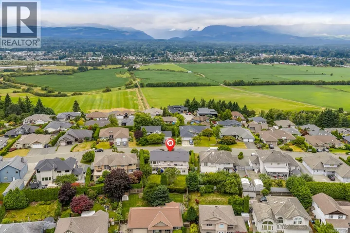 1564 Trumpeter Cres SW, Courtenay, British Columbia V9N8W6