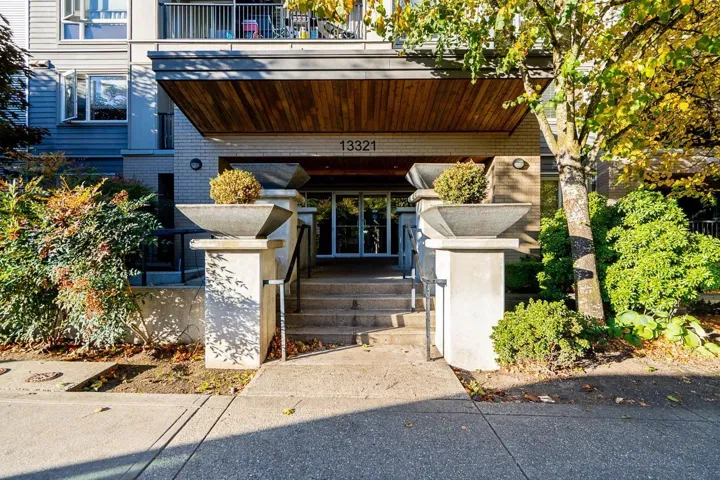 439 13321 102A AVENUE, Surrey, British Columbia V3T1P6