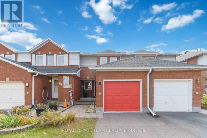68 WOODBURY CRESCENT, Ottawa, Ontario K1G5E1