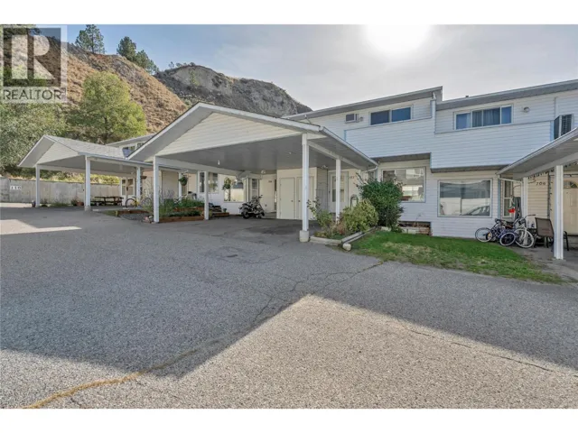 3412 South Main Street Unit# 107, Penticton, British Columbia V2A5J6