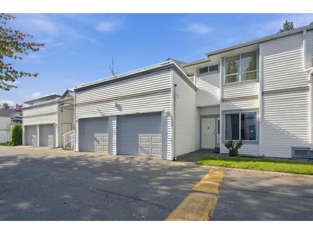 107 13895 102 AVENUE, Surrey, British Columbia V3T1P2