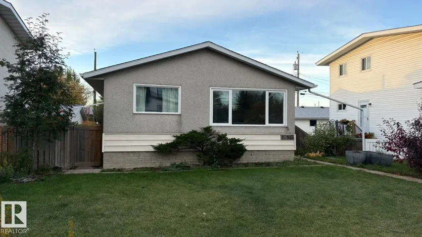 10815 53 AV NW, Edmonton, Alberta T6H0S1
