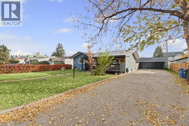 1511 16 Street, Didsbury, Alberta T0M0W0