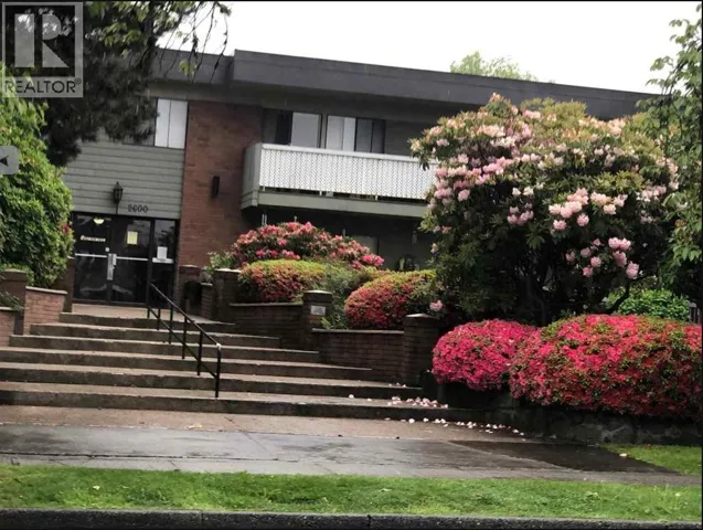 106 2600 E 49TH AVENUE, Vancouver, British Columbia V5S1J8