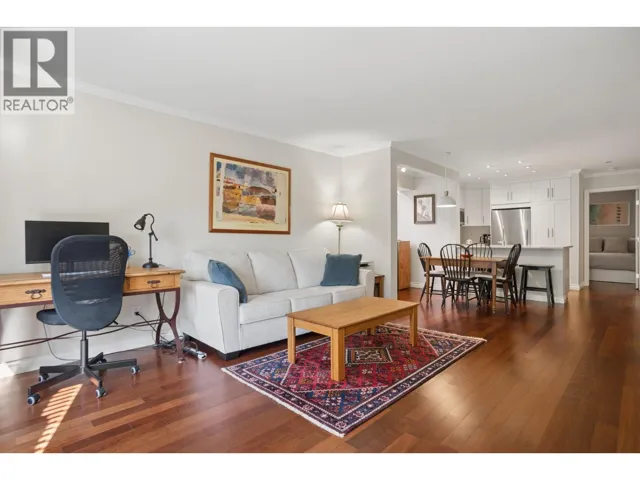 3 886 BROUGHTON STREET, Vancouver, British Columbia V6G2A2