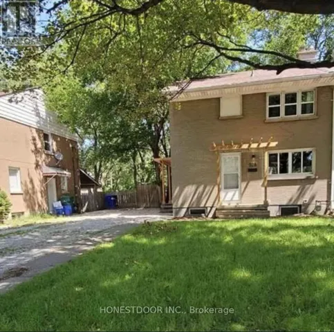 928 RANDOLPH AVENUE, Windsor, Ontario N9B2V2