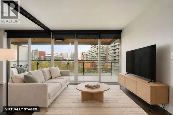 612 1768 COOK STREET, Vancouver, British Columbia V5Y0N3