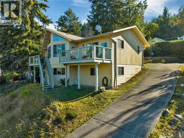 3122 Dolphin Dr, Nanoose Bay, British Columbia None