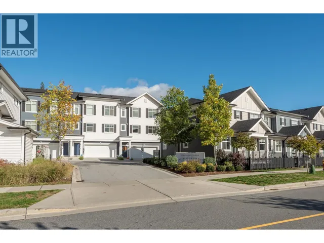 123 3565 BAYCREST AVENUE, Coquitlam, British Columbia V3B2W7