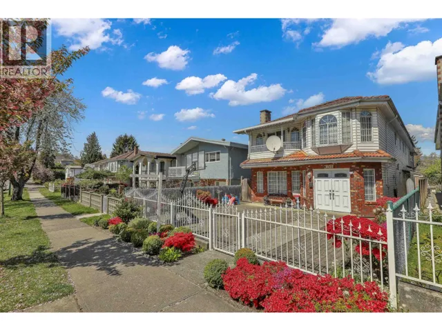 1457 E 18TH AVENUE, Vancouver, British Columbia V5N2H2