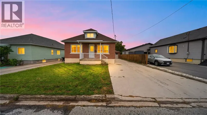 16 GARDEN Street, Thorold, Ontario L2V3J1