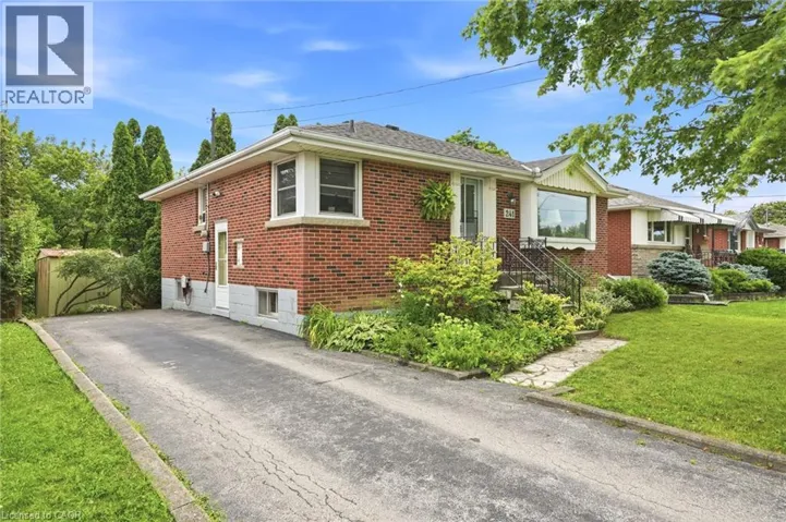 241 EAST 44TH Street, Hamilton, Ontario L8T3H7