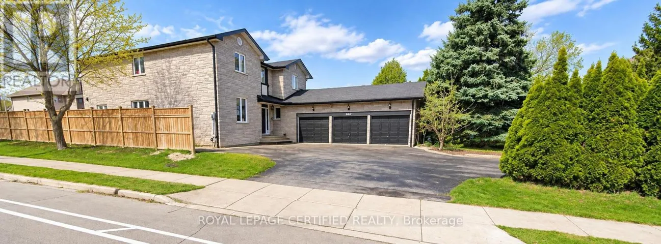 UPPER - 1210 UPPER PARADISE ROAD, Hamilton (Carpenter), Ontario L9B2N9