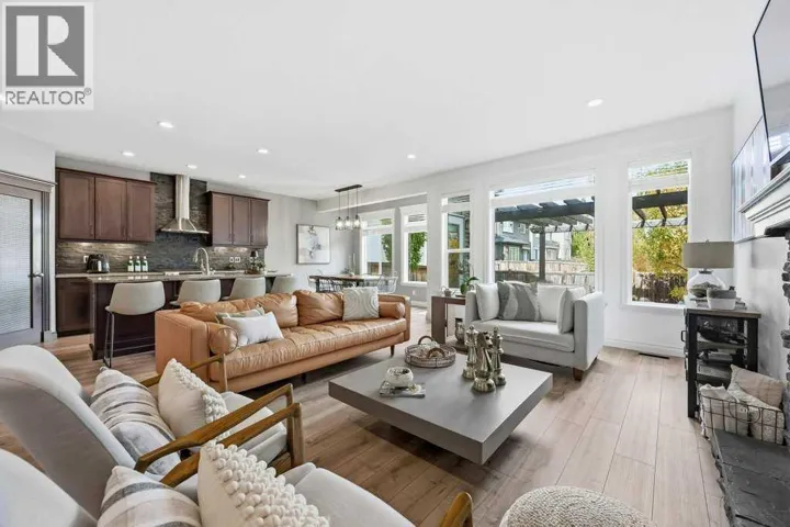 165 Aspenshire Crescent SW, Calgary, Alberta T3H0R5
