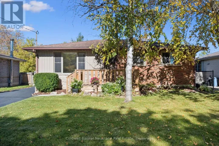22 CARTER DRIVE, Guelph (Grange Road), Ontario N1E1X7