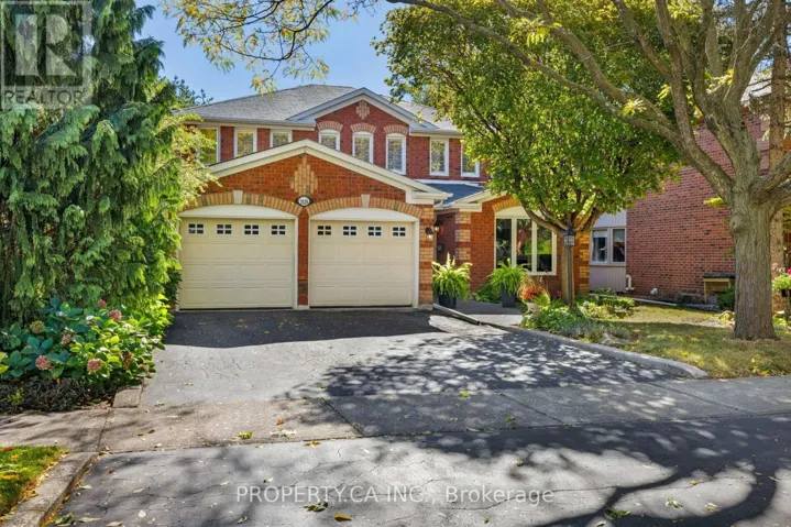 2124 LANGTRY DRIVE, Oakville (GA Glen Abbey), Ontario L6M2T2