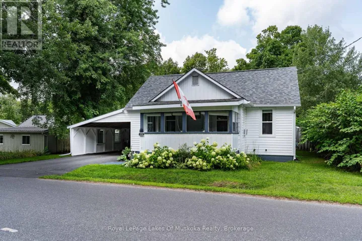 570 PINEDALE ROAD, Gravenhurst (Muskoka (S)), Ontario P1P1M1