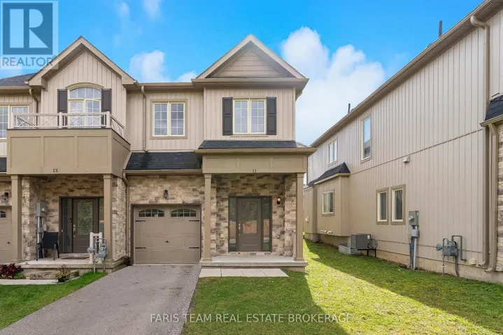 11 CHURCHLEA MEWS, Orillia, Ontario L3V8K9