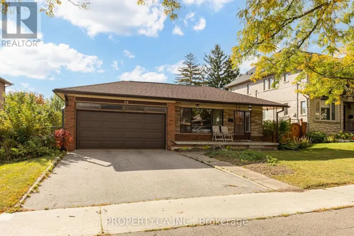 28 BLUE SPRINGS ROAD, Toronto (Maple Leaf), Ontario M6L2T3