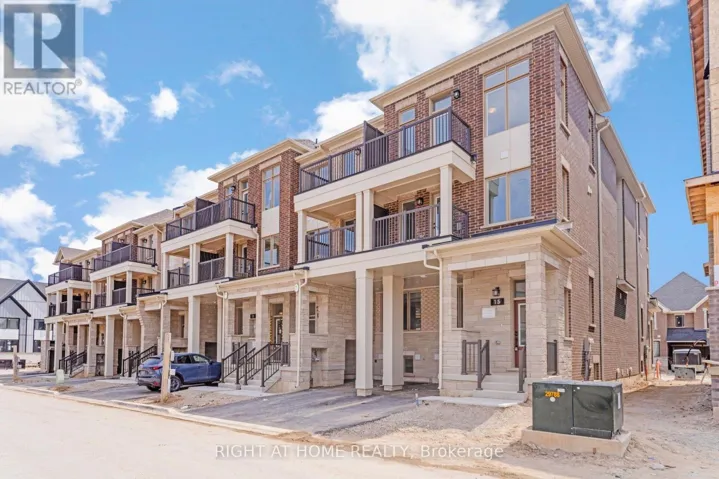 15 KINGS HILL DRIVE, Brampton (Northwest Brampton), Ontario L7A0B8