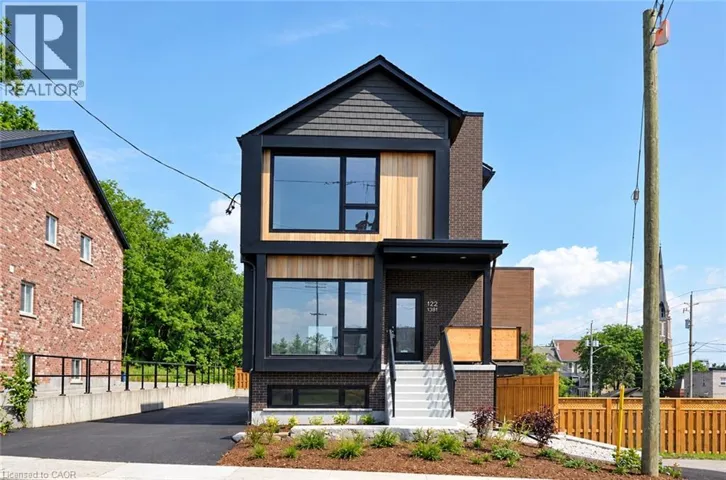 22 ST ANDREWS Street Unit# 1, Cambridge, Ontario N1S1M4
