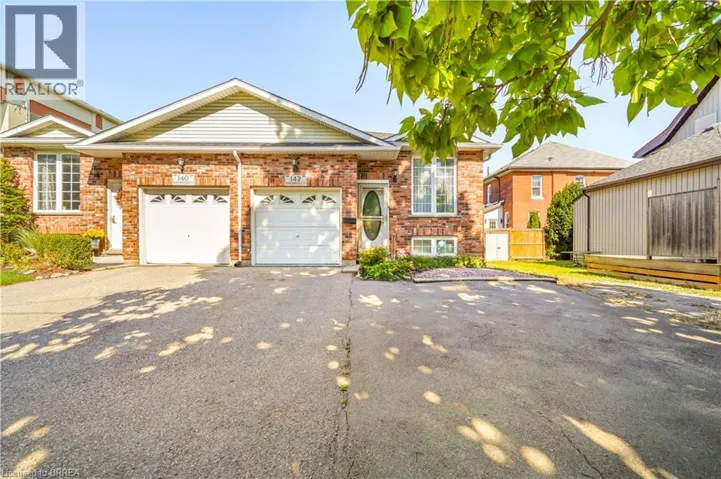 142 MARLBOROUGH Street, Brantford, Ontario N3S7Y2