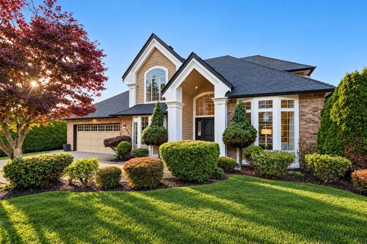 13739 58 AVENUE, Surrey, British Columbia V3X3J1