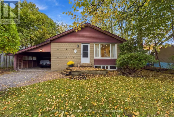 11 DAVIDSON ROAD, Aurora (Aurora Highlands), Ontario L4G2A9