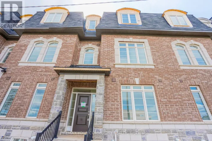 13 GILFORD STREET, Brampton (Credit Valley), Ontario L6Y0G7