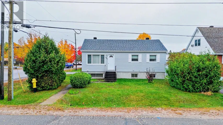 483 ABERDEEN AVENUE, North Bay (Widdifield), Ontario P1B7H5
