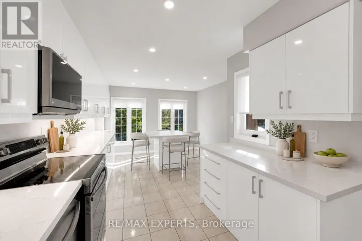 117 PINEDALE GATE, Vaughan (East Woodbridge), Ontario L4L8X3